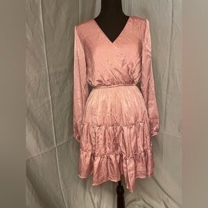 NWT ANDREE BY UNIT Blush Long Sleeve Dress